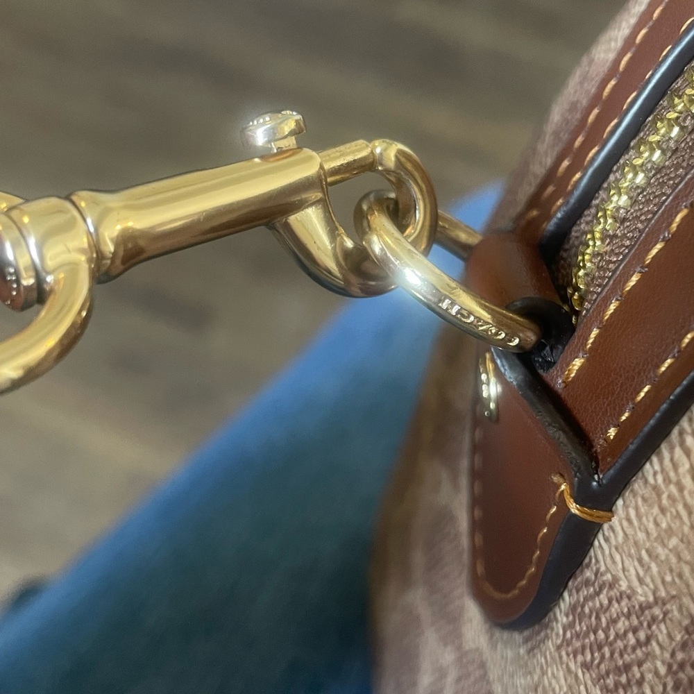 Coach Brown and Tan Handbag - Picture 5 of 12